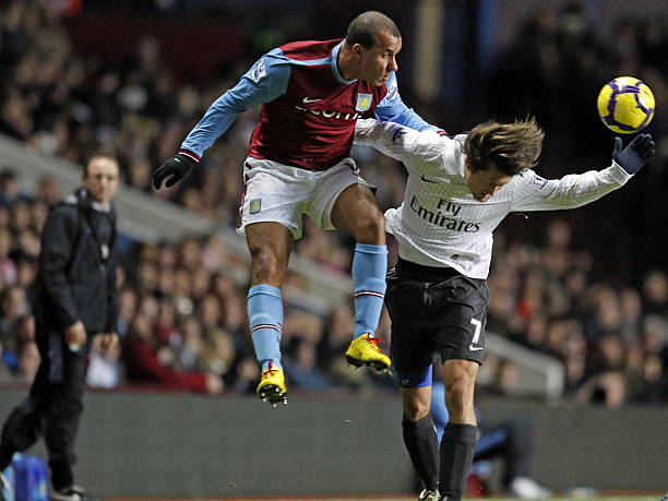 让我们拭目 让我们拭目