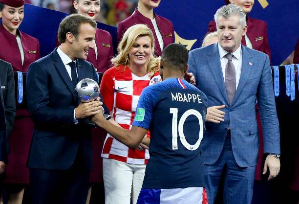 坚实的基石 坚实的基石