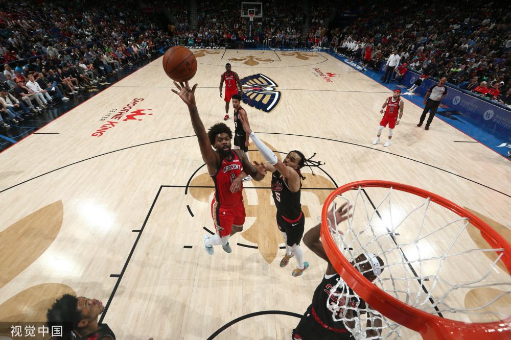 转会市场往 转会市场往