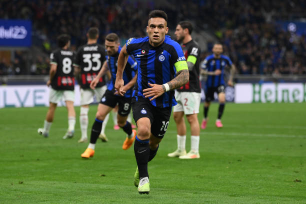 根据此次报 根据此次报