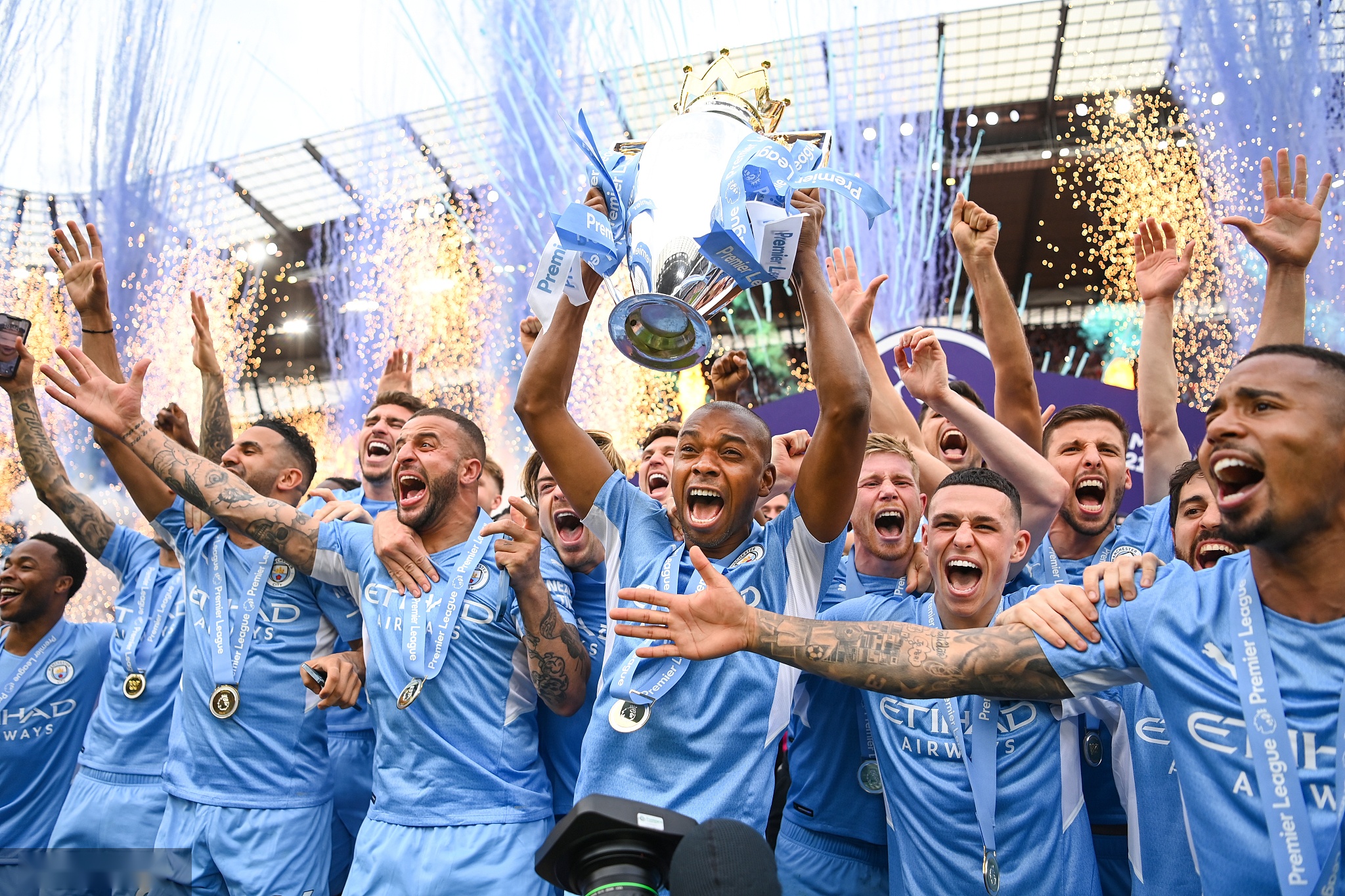 张庆鹏以顽 张庆鹏以顽